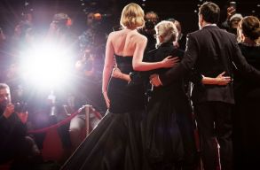 Egy kateg�ri�ban versenyeznek majd a sz�n�szek �s a sz�n�szn�k a berlini filmfesztiv�lon