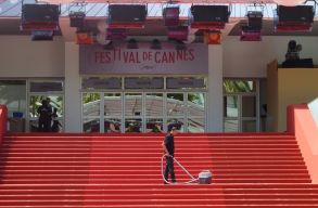 H�tf�n kezd�dik a cannes-i filmfesztiv�l, �s nagyon �t�snek �g�rkezik