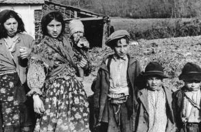 Ma van a roma holokauszt eml�knapja, a Samudaripe