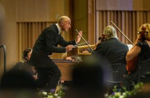 Elstartolt a George Enescu Fesztiv�l, amelyre 14 orsz�gb�l �rkeznek vil�gh�r� zen�szek