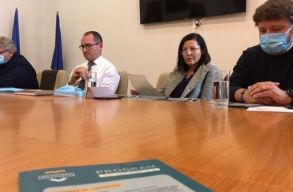 K�t nap m�lva megnyitja kapuit a 6. Cs�kszeredai K�nyvv�s�r