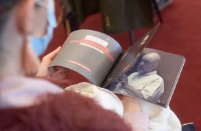 Hamletet �s Utas �s holdvil�got is bemutatnak a tervek szerint a kolozsv�ri magyar sz�nh�z �j �vad�ban