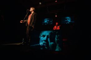 A kommunizmusb�l vissza a vil�gh�bor�ba majd egyenesen a lekv�rba, maximumon a dr�MA fesztiv�l