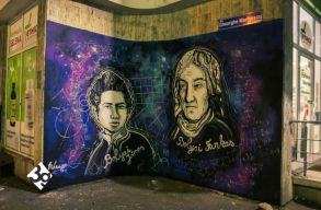 Marosv�s�rhely nevezetess�geit graffitizt�k a falakra az utcam�v�szek 