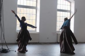 T�nclaborat�riumban k�s�rletezik ki szombatt�l a kort�rs t�nc mibenl�t�t