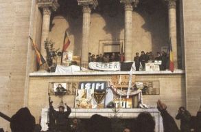 A legend�s Phoenix koncertezik Temesv�ron a v�ros diktat�ra al�li felszabadul�s�nak 32. �vfordul�j�n