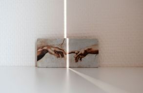 „Ezen kereszt�l v�lik �rtelmess� a mindennapi �let�nk” – besz�lget�s a logoter�pi�r�l